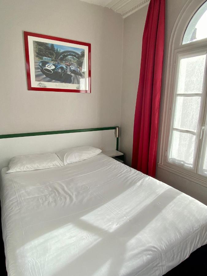 Hotel Celine - Hotel De La Gare รูออง ภายนอก รูปภาพ