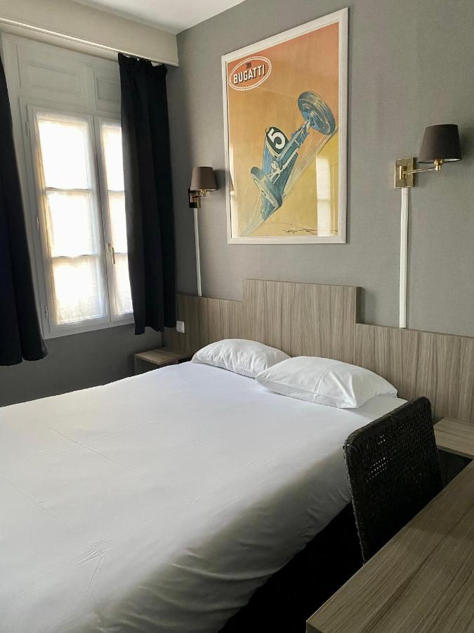 Hotel Celine - Hotel De La Gare รูออง ภายนอก รูปภาพ